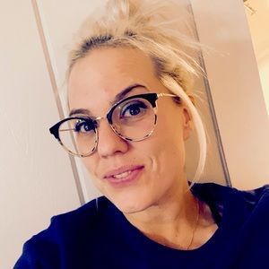 Meet your Posher, Lindsay